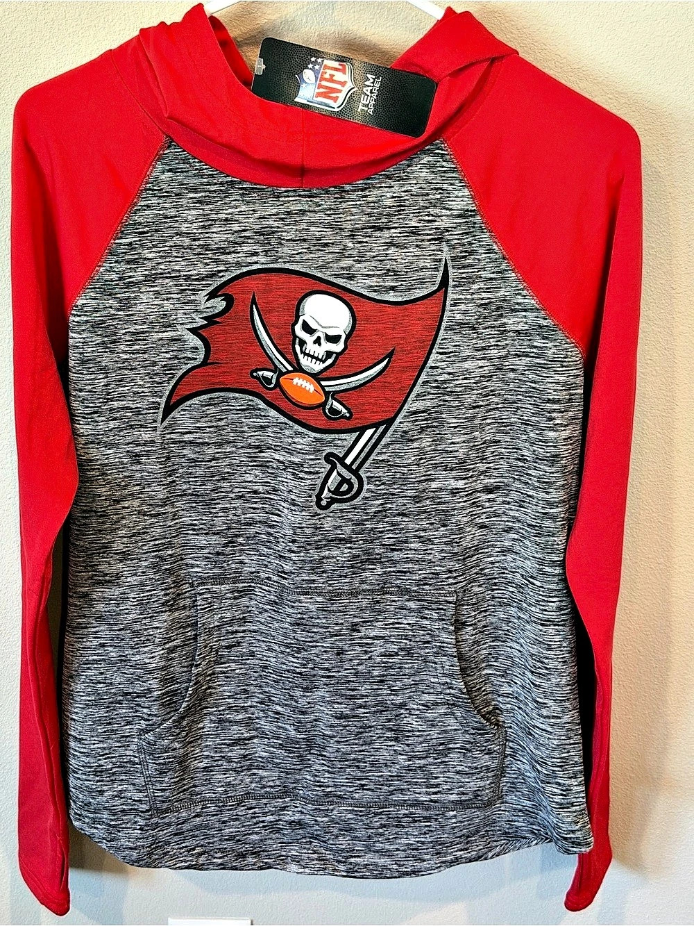 Girl's Gear by Carl Banks Girls Red & Gray Hoodie Size Medium.